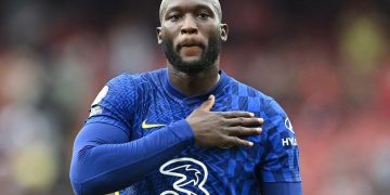 Lukaku Opens Chelsea Goal Account, Arsenal Drops To League Bottom