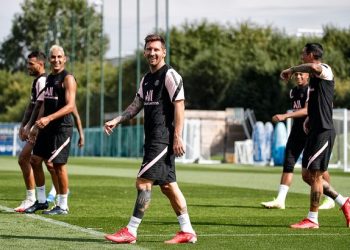 Pochettino Has Fingers Crossed For Messi’s PSG Debut