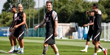 Pochettino Has Fingers Crossed For Messi’s PSG Debut