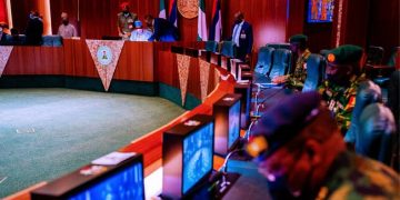 Buhari Meets Security Chiefs Thursday