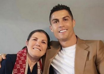 Ronaldo’s Mom Wants Son Back At Boyhood Club