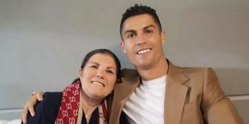 Ronaldo’s Mom Wants Son Back At Boyhood Club