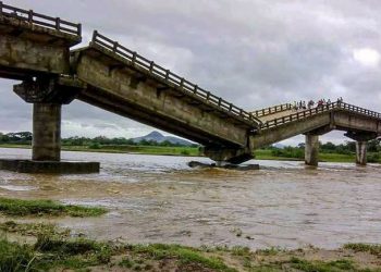Nigerian Lawmaker Warns Of Lagos-Benin Bridge Collapse