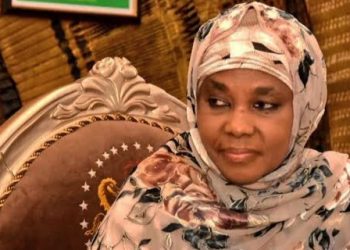 Nigeria’s Anti-Graft Agency Arrests Governor’s Wife