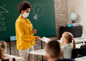 Thousands Of Educators May Lose Their Jobs If Ontario Makes COVID Vaccine Mandatory- Minister