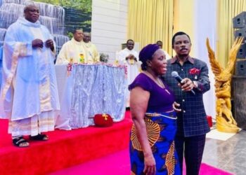 Nigeria Woman Who Resisted Temptation To Sell Vote For N5,000 Gets N1m Gift