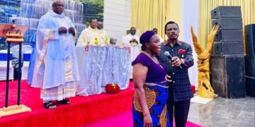 Nigeria Woman Who Resisted Temptation To Sell Vote For N5,000 Gets N1m Gift