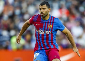 Aguero May Quit Football Over Heart Problem