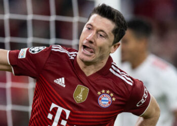 Lewandowski To Recieve Ballon d’Or Award Despite Losing To Messi