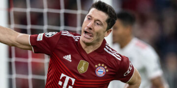 Lewandowski To Recieve Ballon d’Or Award Despite Losing To Messi