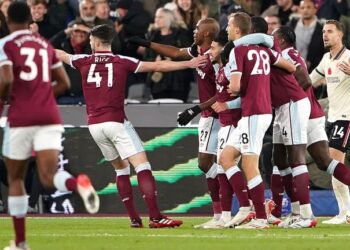 EPL: West Ham Hammers Liverpool In Five-Goal Thriller