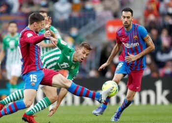 Barcelona Suffer First Defeat Under Xavi