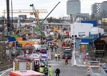 Explosion Of WWII Bomb In Munich Injures 4, Disrupts Trains
