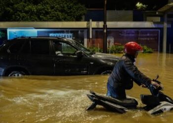 Floods In Malaysia Displace Over 29,000 People
