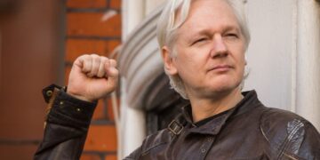 Wikileaks: UK Court Grants Julian Assange’s Extradition To The US