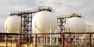 Oil & Gas: NLNG Seeks Mid/Downstream Regulator Partnership To Boost Investment, Gas Supply