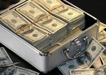 ‘Tax Us Now,’ 100 Millionaires Make An Unusual Plea