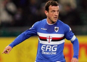 46-Year-Old Ex-Fiorentina Star Flachi, Returns To Football After 12-Year Absence