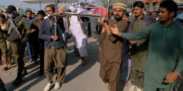 Mob Stones Mentally Ill Man To Death In Pakistan