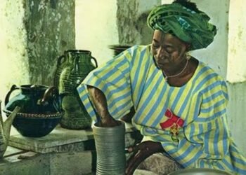 Google Celebrates Nigerian Potter, Ladi Kwali With Doodle