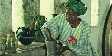 Google Celebrates Nigerian Potter, Ladi Kwali With Doodle