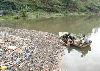 Plastic Pollution Cuts Power In DR Congo