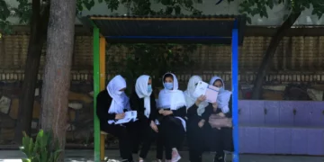 Afghanistan: Thousands Of Girls Return To School As Taliban End Ban