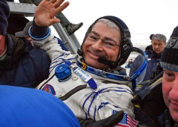 US Astronaut Returns To Earth With Russian Cosmonauts After Record-breaking Mission