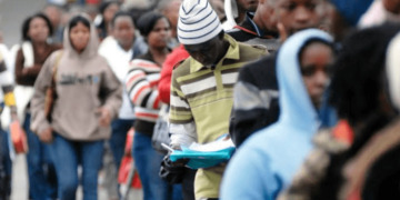 Ukraine Invasion: Over 100 Nigerians Volunteer To Fight Russian Troops