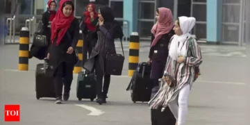 Taliban Ban Afghan Women Flying Alone