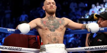 Die-hard Manchester United Fan Conor McGregor Makes Chelsea Bid, As Roman Abramovich Places £3billion Price Tag