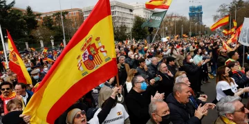 Spain: Thousands Protest Over Cost Of Food, Light And Fuel