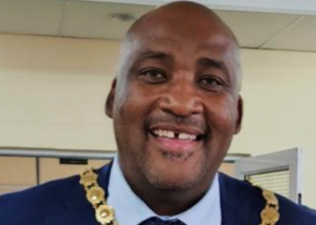 South Africa: Ex-convict Becomes Mayor, Gives Up His Salary