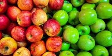 Health Benefits of Apple For Kids