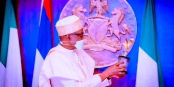 JUST IN: President Buhari Bags Global Integrity, Anti-Corruption Award Of Excellence