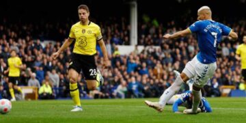 Iwobi Stars As Everton Edge Chelsea To Boost Survival Chances
