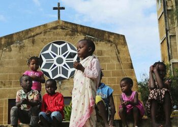 Mozambique Moves To Regulate, Tax Churches