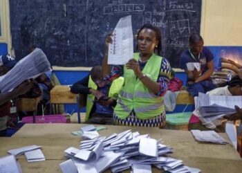 Kenya Audit Finds 250,000 Dead People On Voters' Roll