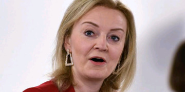 No Going Back On Deportation Of UK Asylum Seekers To Rwanda, Truss Vows