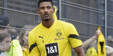 Ivorian Footballer Sebastian Haller Breaks Silence Over Health Challenge