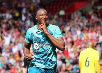 Watch Nigeria’s Joe Aribo Score Maradona-like Goal Against Villarreal