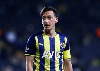 Fenerbahce Terminates Mesut Ozil’s Contract After Suspension