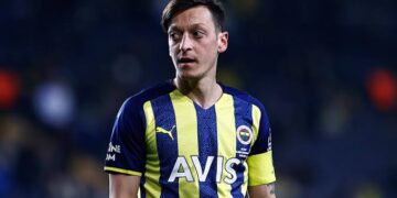 Fenerbahce Terminates Mesut Ozil’s Contract After Suspension
