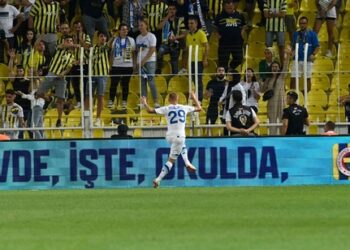 UEFA To Investigate ‘Vladimir Putin’ Chant By Turkish Club Supporters During Champions League Clash