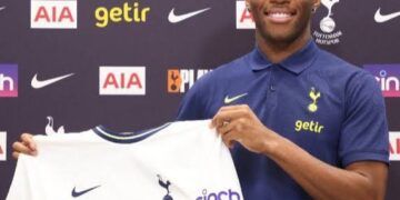 Nigerian-born Footballer Completes EPL Switch From Italy