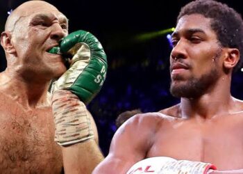 Another Heavyweight Boxer Makes U-turn On Retirement, Hints On Joshua, Usyk Bout