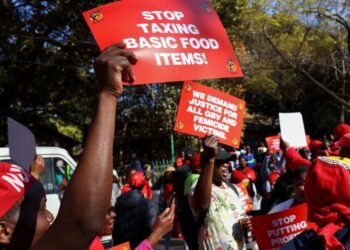 South Africa: Labour Unions Protest Soaring Inflation