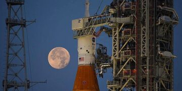 NASA's Artemis 1 Launch Aborted Over Engine Problem