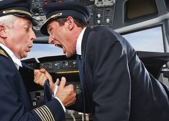 Two Air France Pilots Suspended After Mid-flight Fight In Cockpit