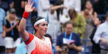 Swiatek Overpowers Tunisian, Wins First US Open Title